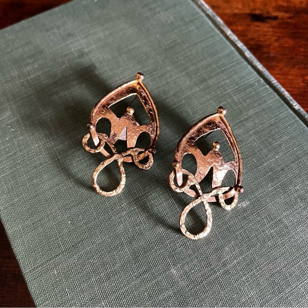 Gorgeous Custom Design Metal Scroll Earrings